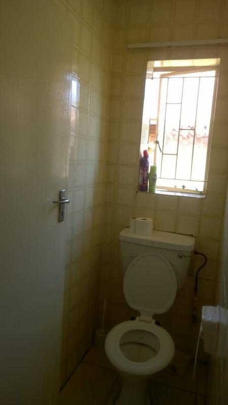 2 Bedroom Property for Sale in Pimville Gauteng