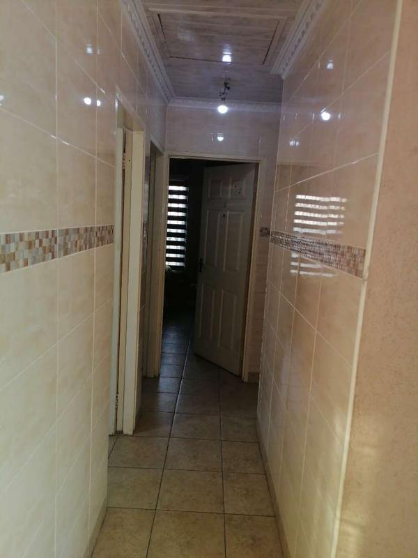 3 Bedroom Property for Sale in Protea Glen Gauteng