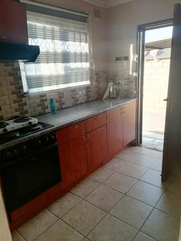 3 Bedroom Property for Sale in Protea Glen Gauteng