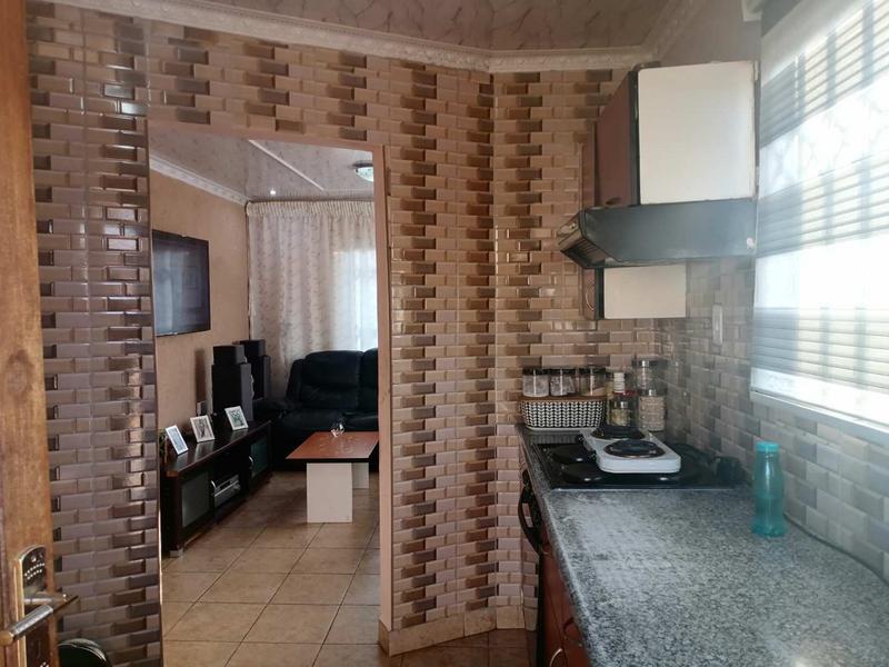 3 Bedroom Property for Sale in Protea Glen Gauteng