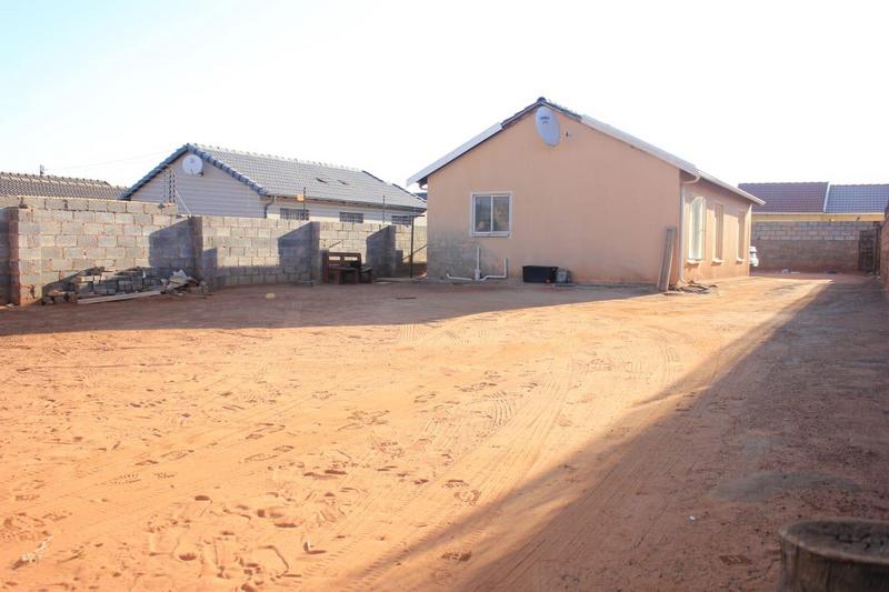 3 Bedroom Property for Sale in Protea Glen Gauteng