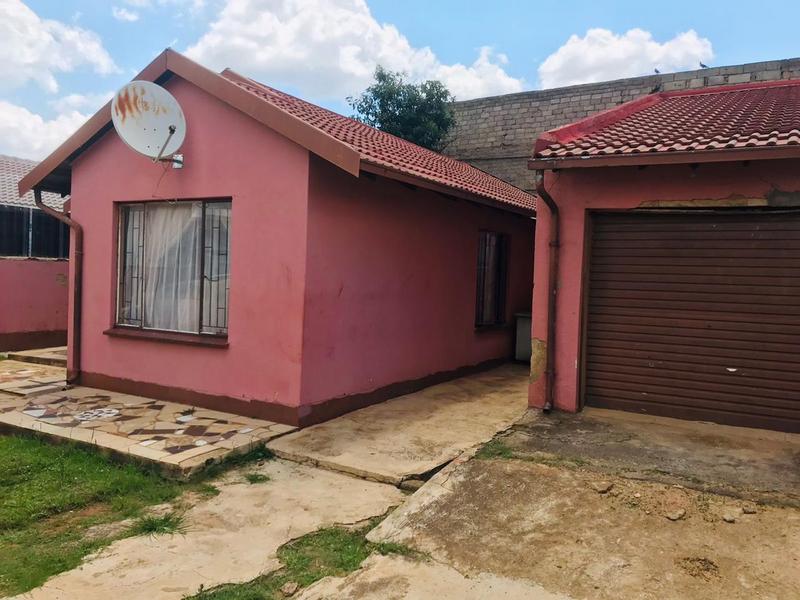 3 Bedroom Property for Sale in Protea Glen Gauteng