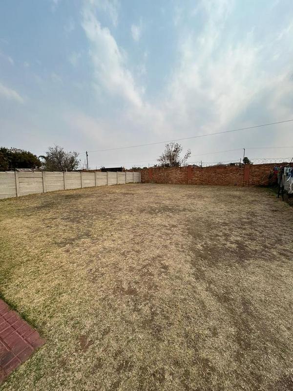 3 Bedroom Property for Sale in Olievenhoutbosch Gauteng