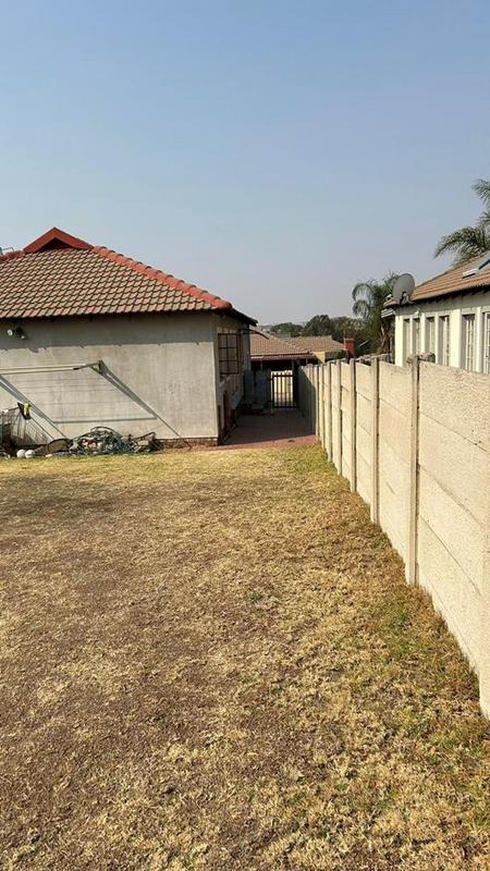 3 Bedroom Property for Sale in Olievenhoutbosch Gauteng