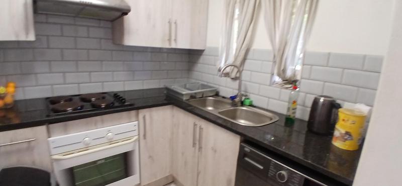 2 Bedroom Property for Sale in Faerie Glen Gauteng