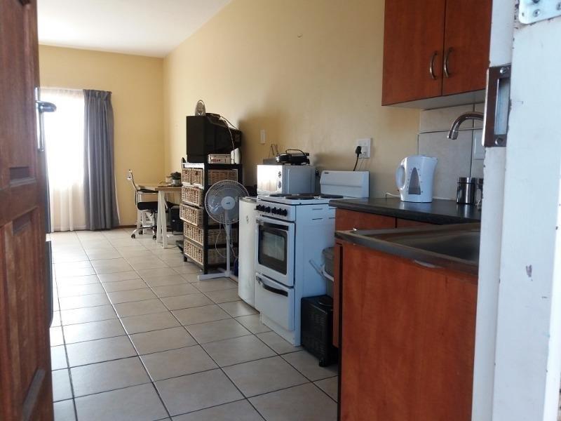 1 Bedroom Property for Sale in Lotus Gardens Gauteng