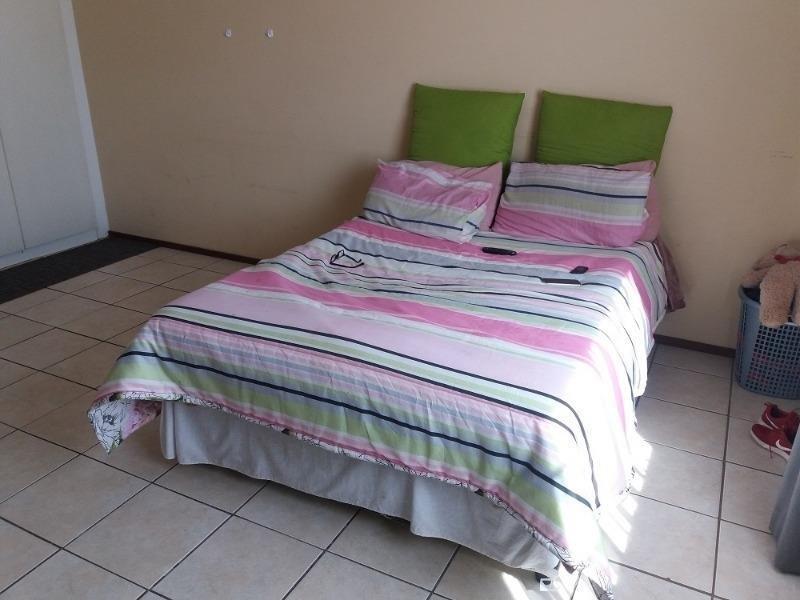 1 Bedroom Property for Sale in Lotus Gardens Gauteng