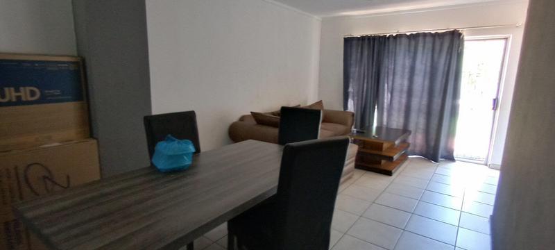 2 Bedroom Property for Sale in Menlyn Gauteng