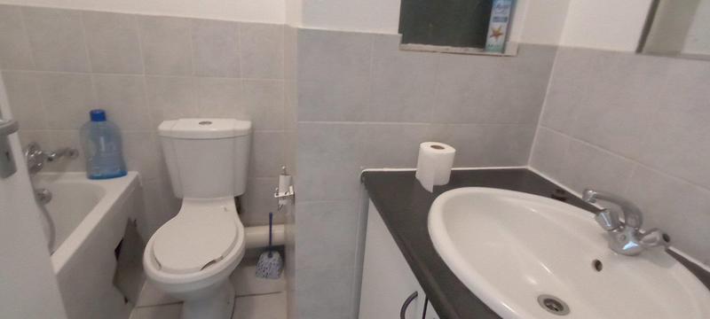 2 Bedroom Property for Sale in Menlyn Gauteng