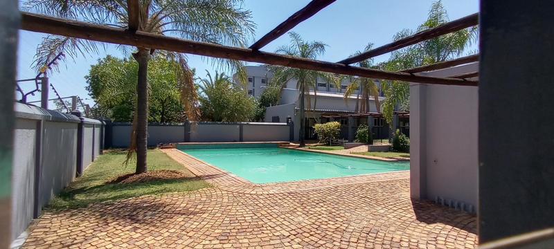 2 Bedroom Property for Sale in Menlyn Gauteng