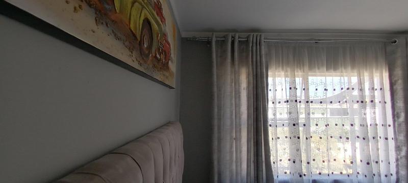 2 Bedroom Property for Sale in Menlyn Gauteng