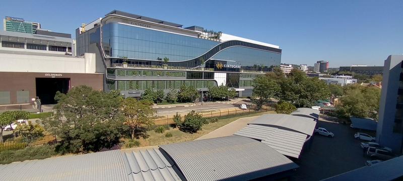 2 Bedroom Property for Sale in Menlyn Gauteng