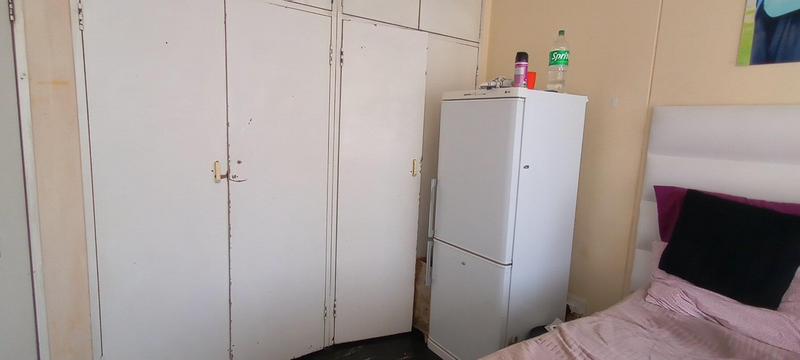 1 Bedroom Property for Sale in Muckleneuk Gauteng