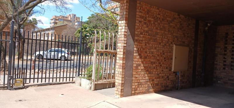 2 Bedroom Property for Sale in Sunnyside Gauteng