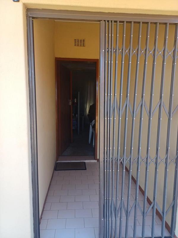 2 Bedroom Property for Sale in Soshanguve Gauteng