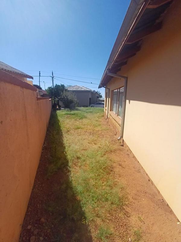 2 Bedroom Property for Sale in Soshanguve Gauteng