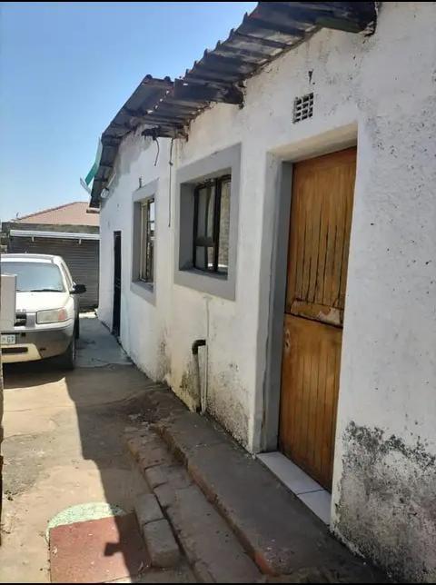 3 Bedroom Property for Sale in Diepkloof Gauteng