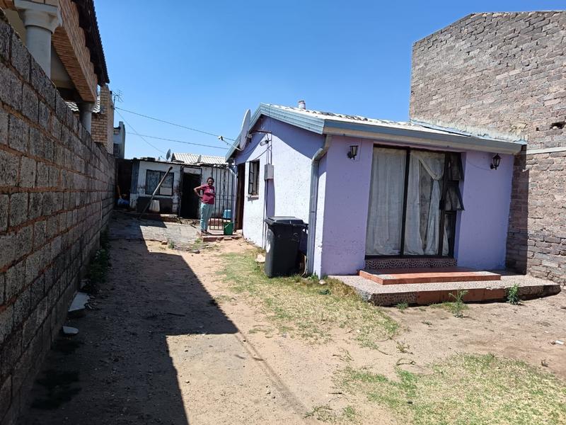 1 Bedroom Property for Sale in Meadowlands Gauteng