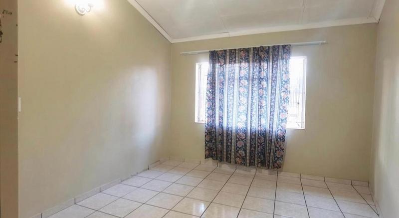 5 Bedroom Property for Sale in Danville Gauteng