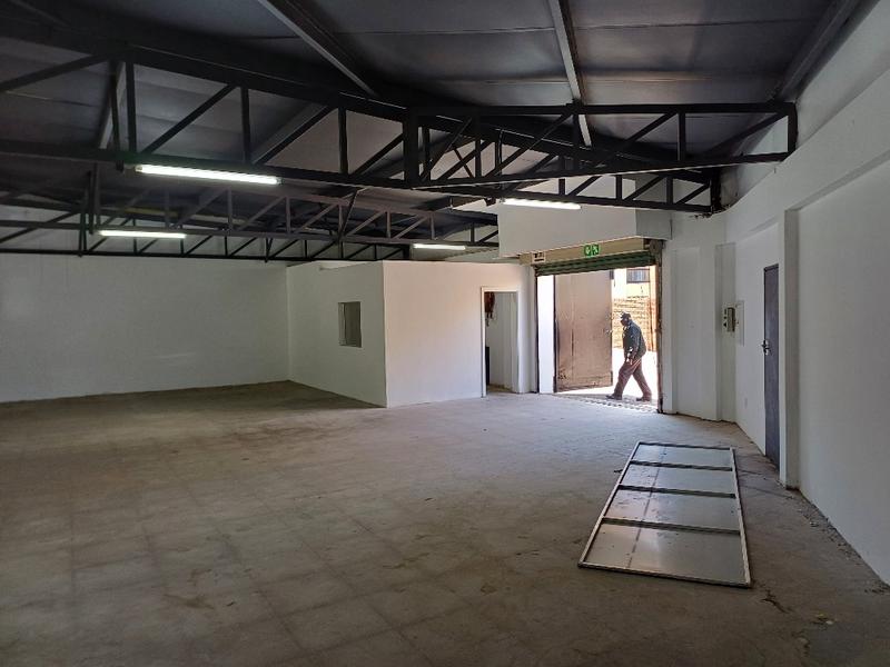 To Let commercial Property for Rent in Clubview Gauteng