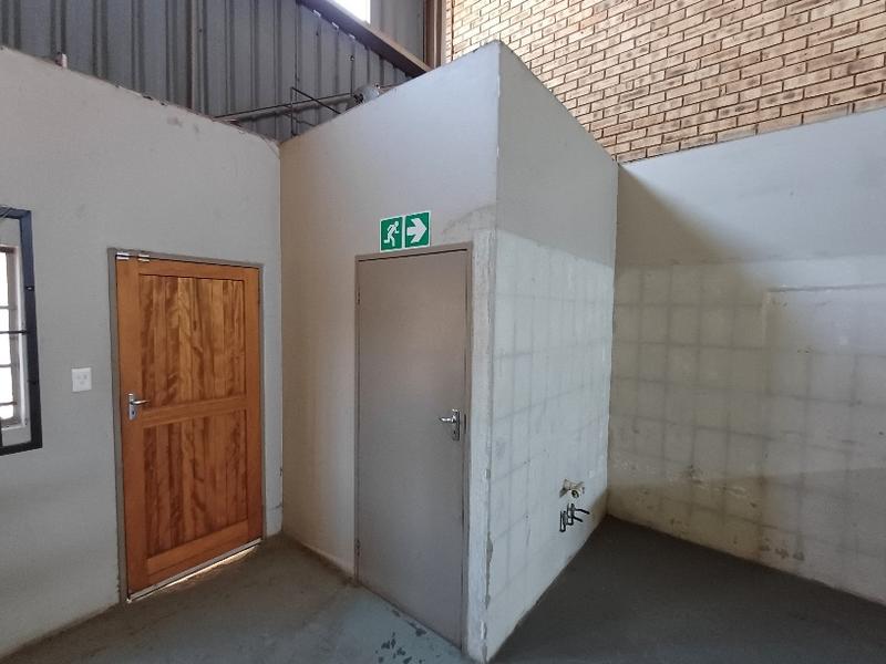 To Let commercial Property for Rent in Hennops Park Industrial Gauteng