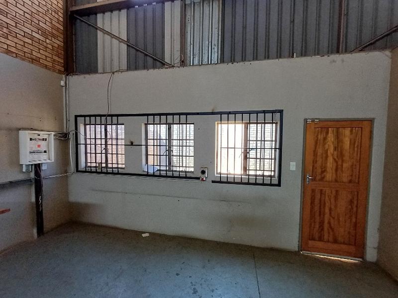 To Let commercial Property for Rent in Hennops Park Industrial Gauteng