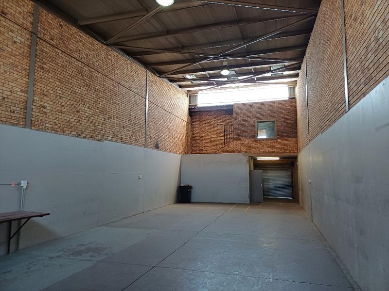 To Let commercial Property for Rent in Hennops Park Industrial Gauteng