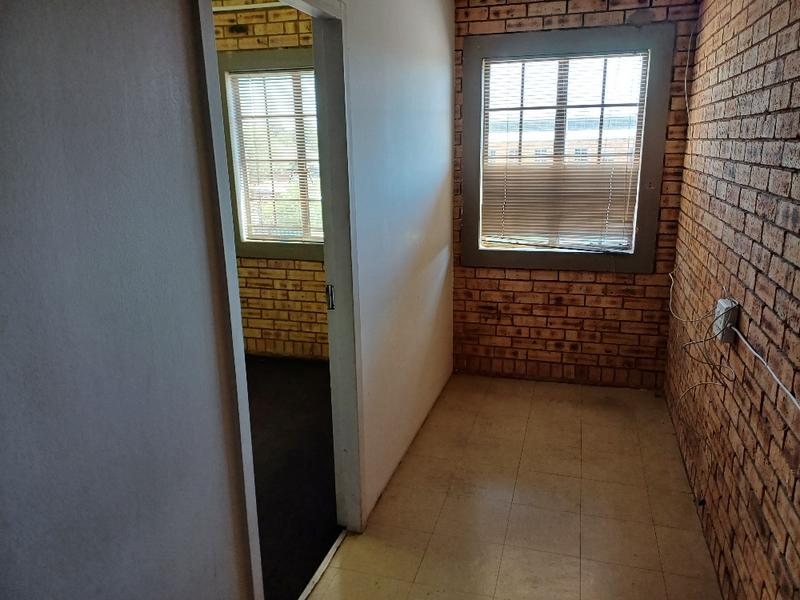 To Let commercial Property for Rent in Hennops Park Industrial Gauteng