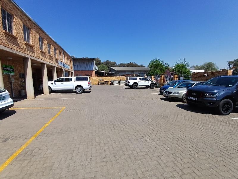 To Let commercial Property for Rent in Hennops Park Industrial Gauteng