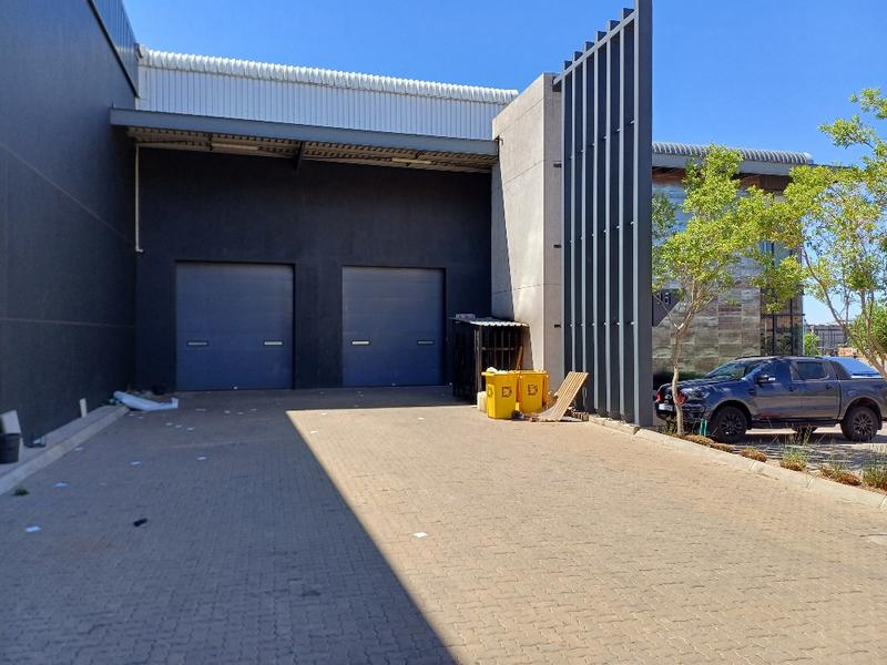 To Let commercial Property for Rent in Louwlardia Gauteng