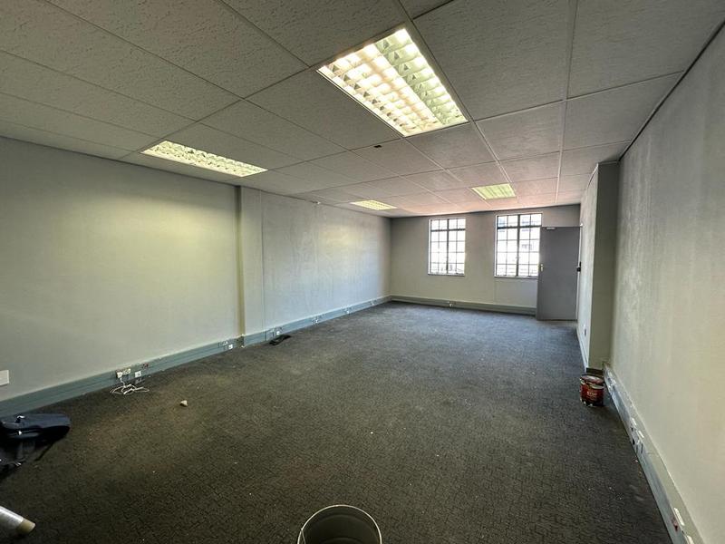 To Let commercial Property for Rent in Randjespark Gauteng