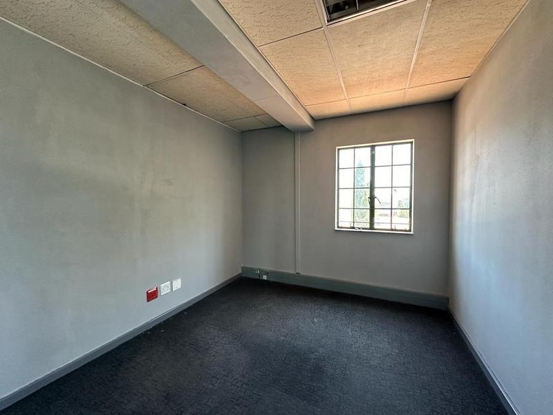 To Let commercial Property for Rent in Randjespark Gauteng