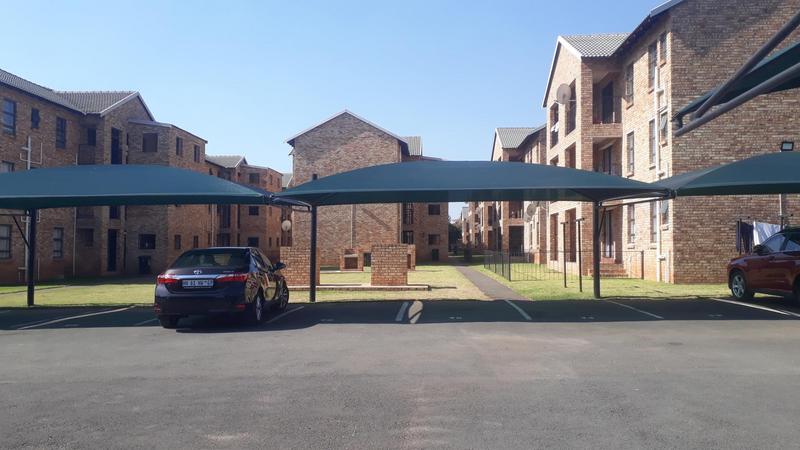 To Let 3 Bedroom Property for Rent in Groblerpark Gauteng