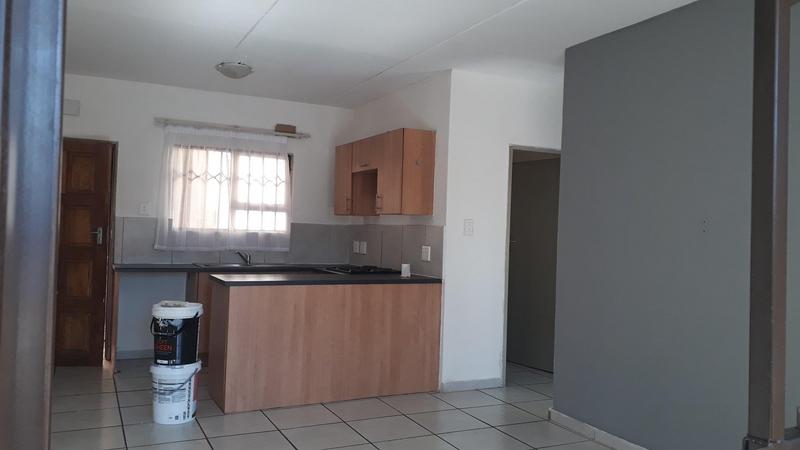 2 Bedroom Property for Sale in Lindhaven Gauteng