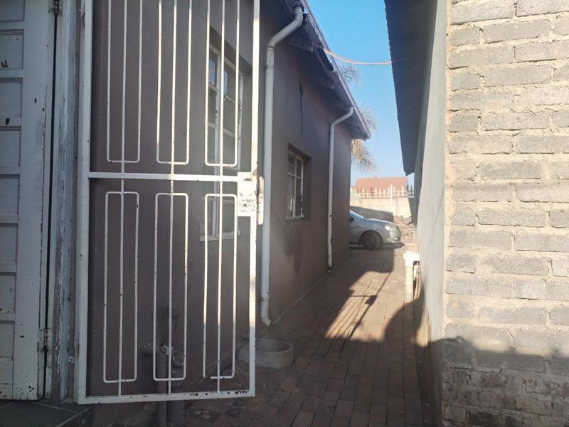 12 Bedroom Property for Sale in Krugersdorp Gauteng