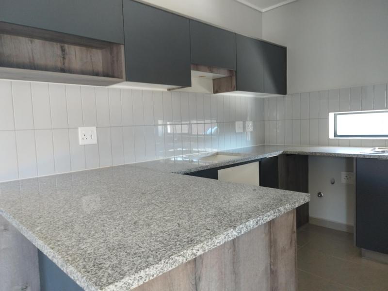 To Let 4 Bedroom Property for Rent in Albertsdal Gauteng