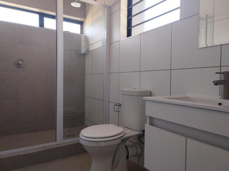 To Let 4 Bedroom Property for Rent in Albertsdal Gauteng