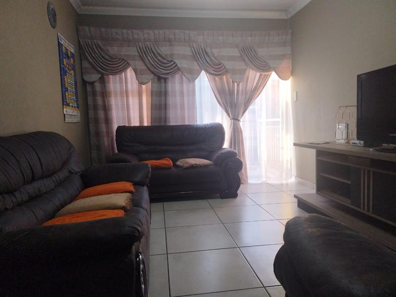 3 Bedroom Property for Sale in Albemarle Gauteng