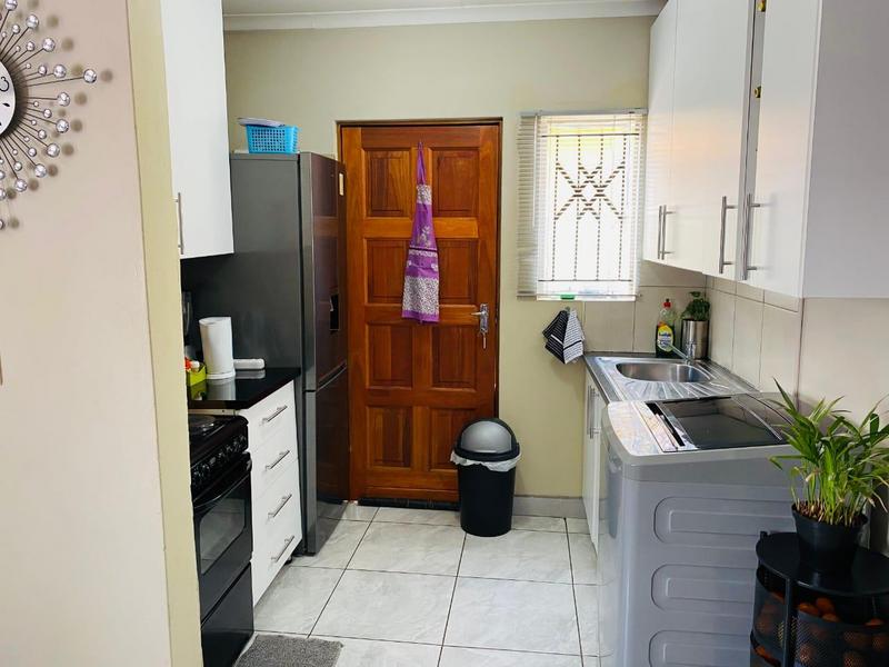 2 Bedroom Property for Sale in Buhle Park Gauteng