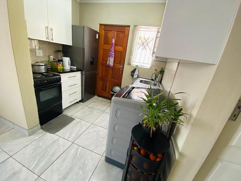 2 Bedroom Property for Sale in Buhle Park Gauteng