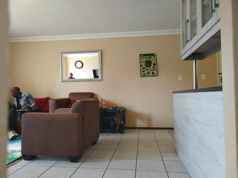 2 Bedroom Property for Sale in Ridgeway A Gauteng