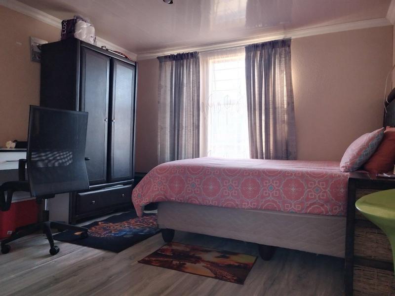 2 Bedroom Property for Sale in Ridgeway A Gauteng