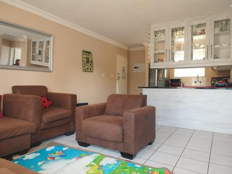 2 Bedroom Property for Sale in Ridgeway A Gauteng