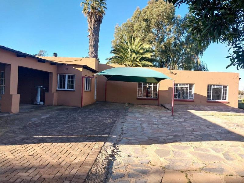 18 Bedroom Property for Sale in Westonaria Gauteng