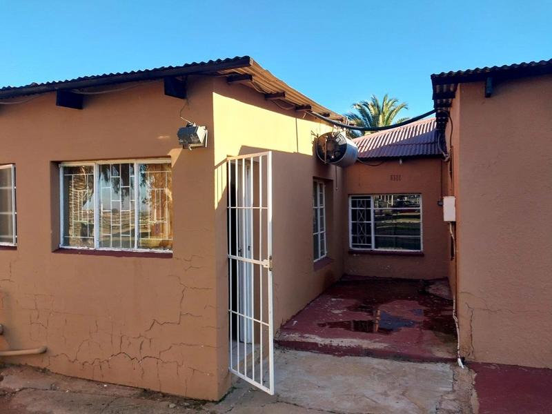 18 Bedroom Property for Sale in Westonaria Gauteng