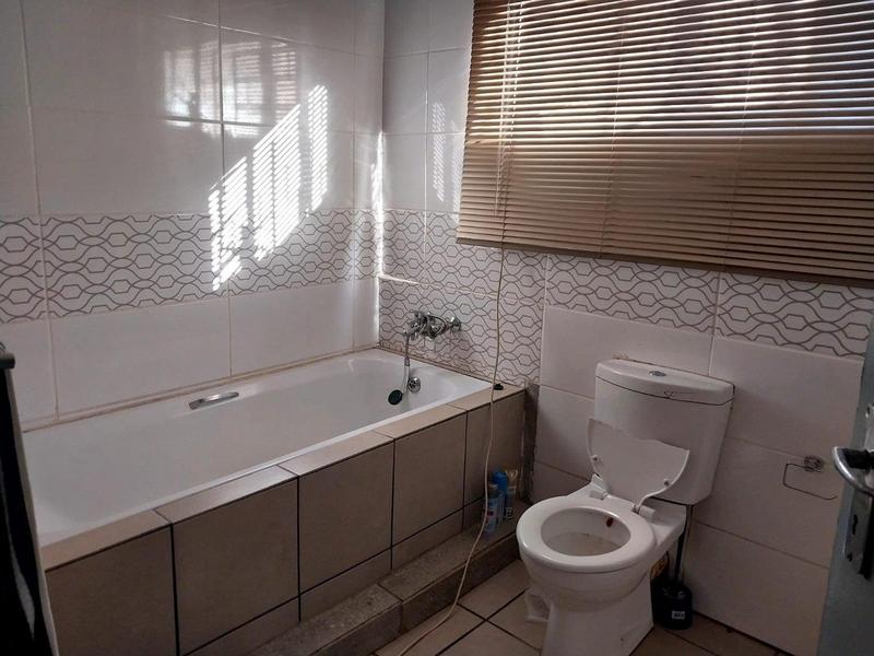 18 Bedroom Property for Sale in Westonaria Gauteng