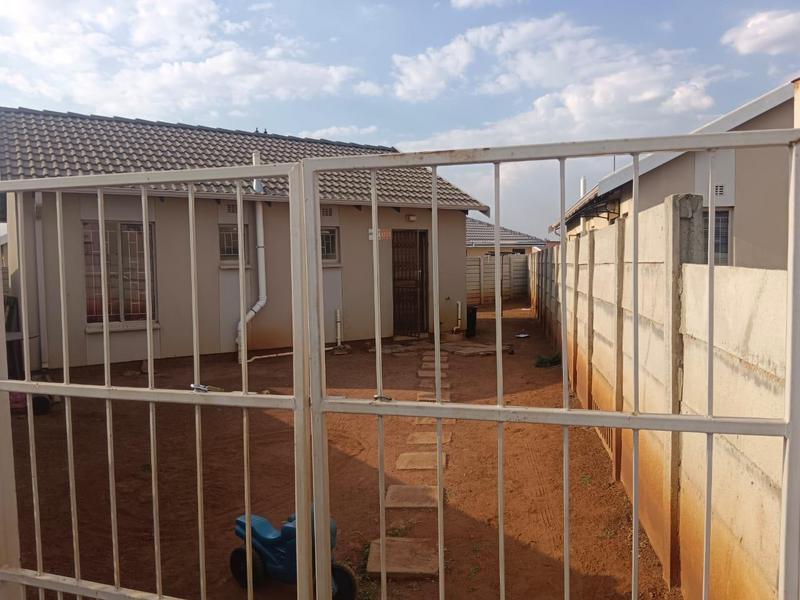 2 Bedroom Property for Sale in Sky City Gauteng