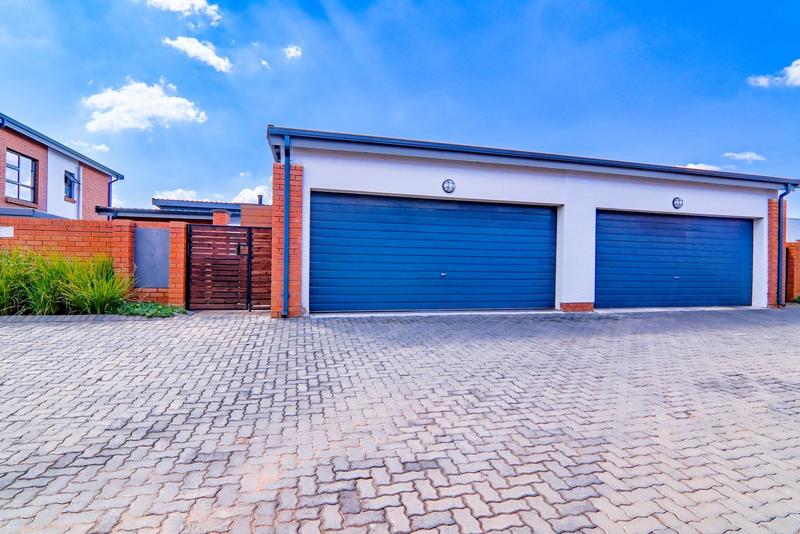 3 Bedroom Property for Sale in Golden Fields Estate Gauteng