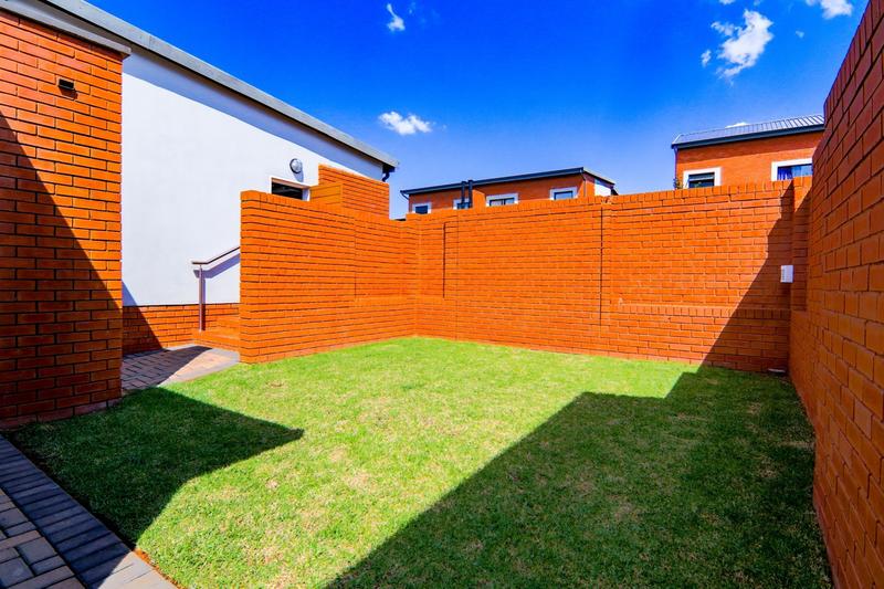 3 Bedroom Property for Sale in Golden Fields Estate Gauteng