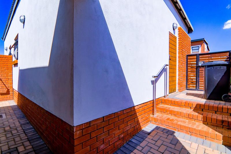 3 Bedroom Property for Sale in Golden Fields Estate Gauteng